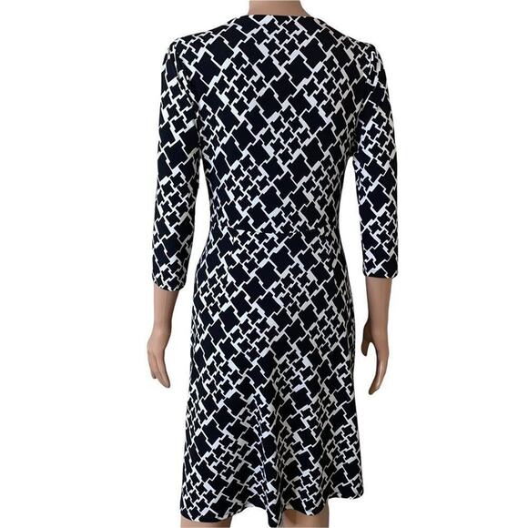 WHBM Women's Elbow Sleeve Geometric Print Wrap Dress black & white SZ 4 - Picture 3 of 10